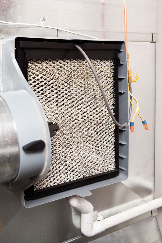 Humidifier installation clearance